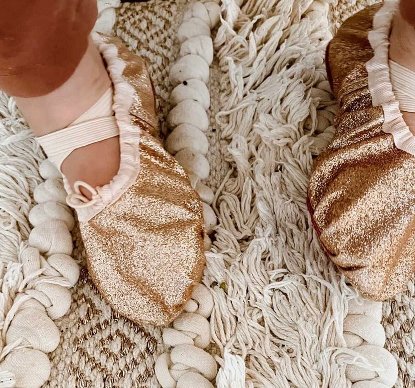 Tiny twinkle toes on sale ballet