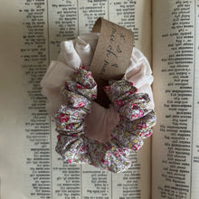 Load image into Gallery viewer, scrunchie 3 pack