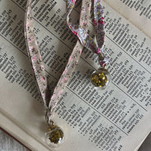 Load image into Gallery viewer, fairy dust necklace